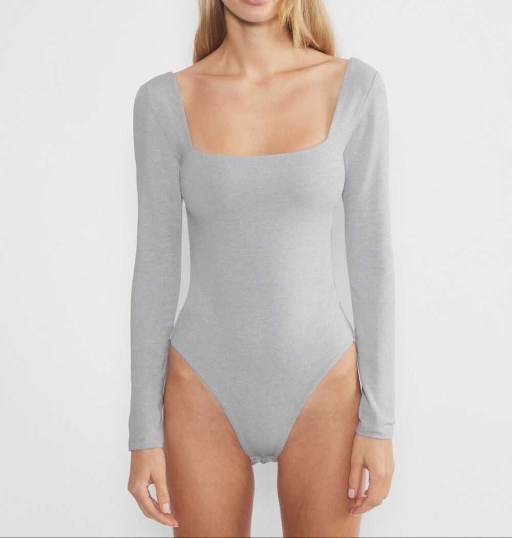 Aritzia Original Contour Headway Square Neck Bodysuit gray small NEW